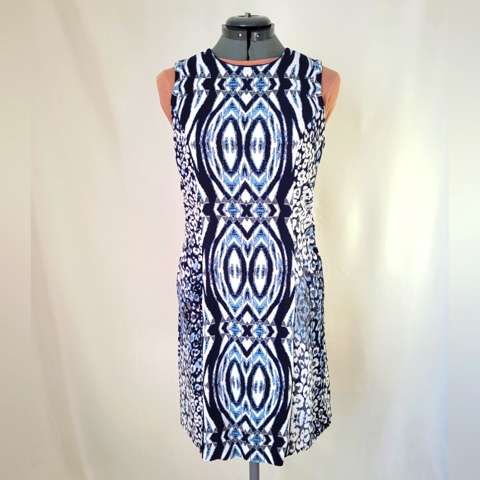 Leggiadro Blue Sleeveless Shift Dress With Scoop Neckline Size 8